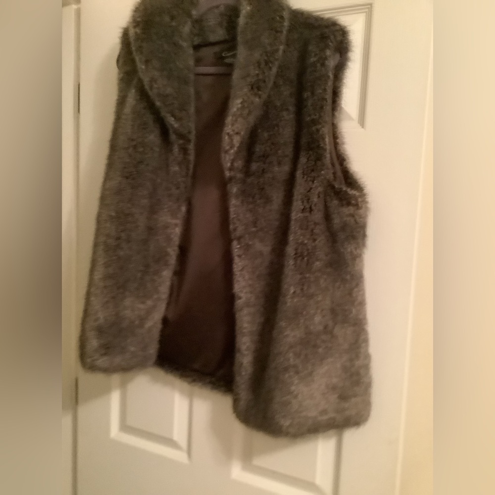 Faux fur vest